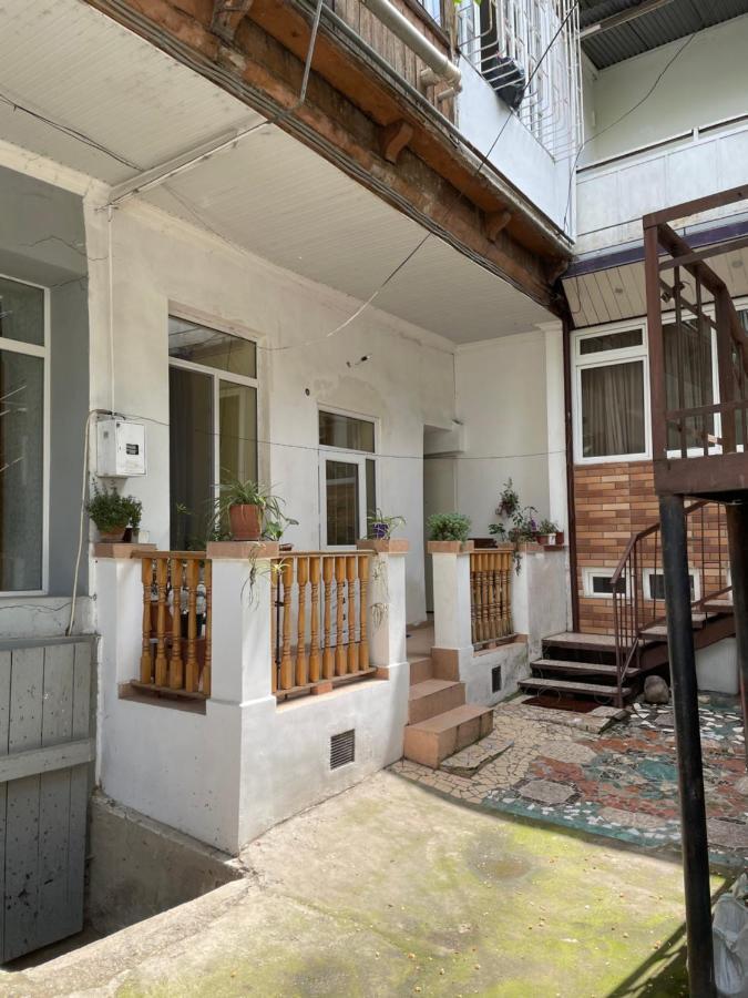 Leila Apartment 第比利斯 外观 照片