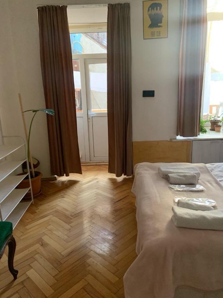 Leila Apartment 第比利斯 外观 照片