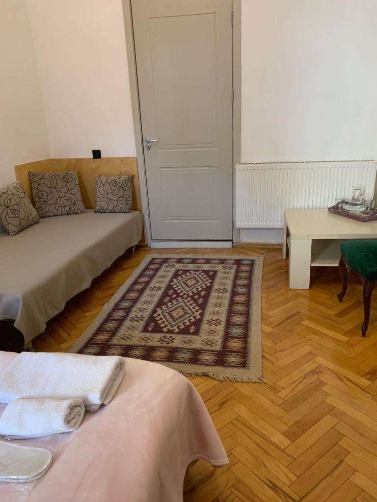 Leila Apartment 第比利斯 外观 照片